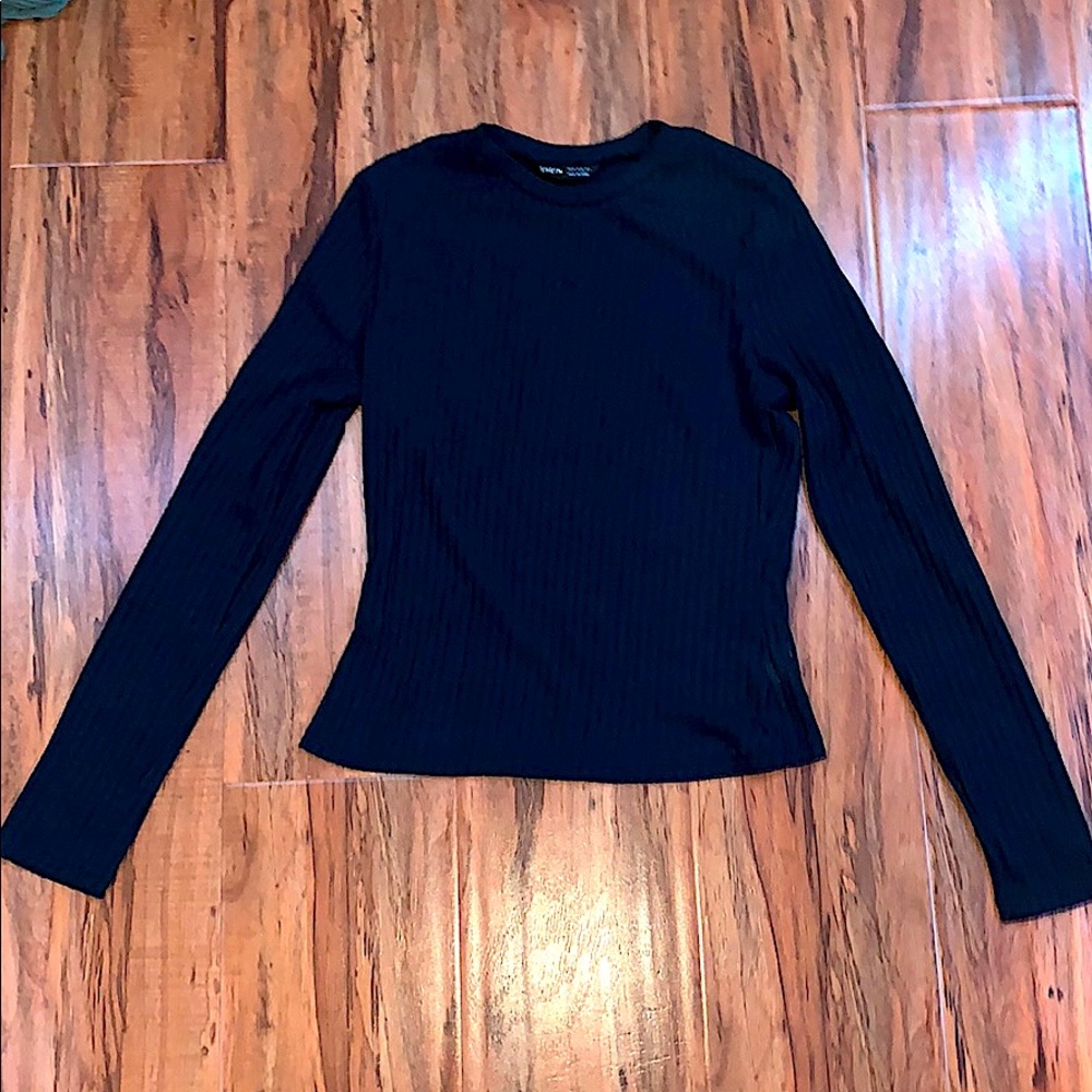 Dark blue long sleeve shirt